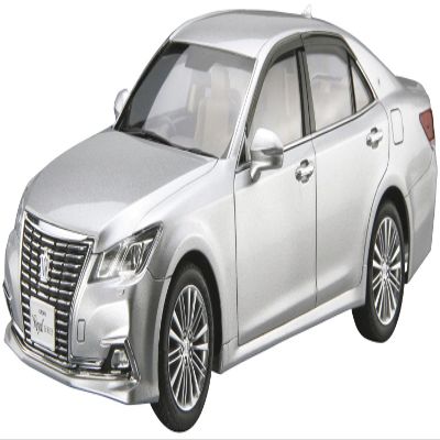 Toyota GRS210 AWS210 Crown Royal Saloon 15 1:24 Scale Model Kit