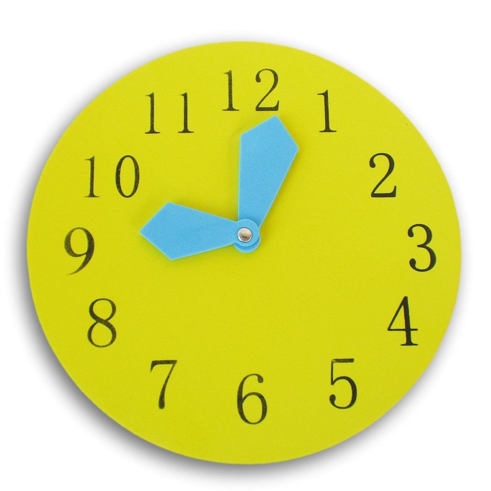 Making the Grade Foam Analog Clock - Teach Time with Movable Hands - 9 Inches Diameter