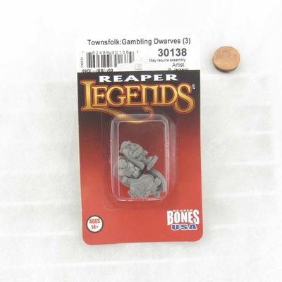 Mini - Reaper Bones USA 30138 Townsfolk Gambling Dwarves (3ct)