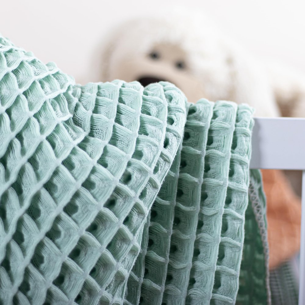 100% Cotton Waffle Weave Baby&Kids Blanket, Deep Textured, Thermal, Breathable, Three Dimensional, Ultra Soft, All Seasons, Unisex, Luxury, Swaddling Blanket (Green)