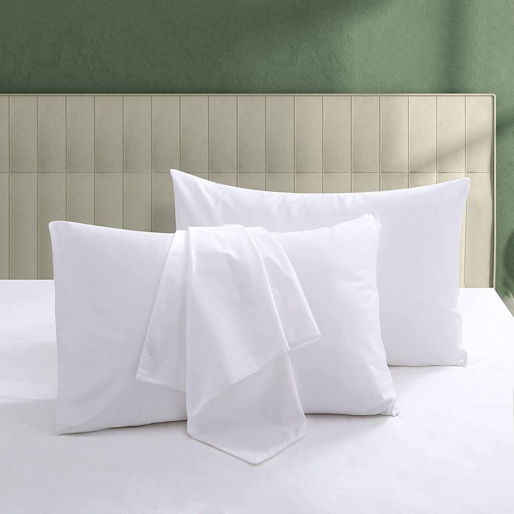 100% Egyptian Cotton Zippered Toddler Pillowcases Set of 2, 600 Thread Count Small Pillow Cases, Super Soft and Breathable Pillow Protector, 13x18 Inches (White, Toddler)