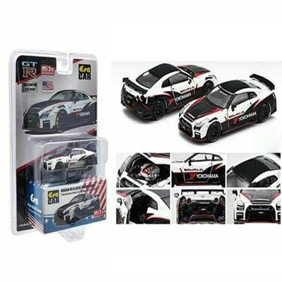 2020 GT-R (R35) Black and White with Carbon Top and Red Stripes Limited Edition to 3600 Pieces 1/64 Diecast Model Car by Era Car ESPMJ004B