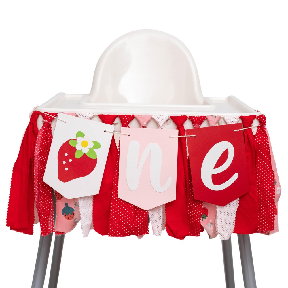 CIEQR Strawberry High Chair Banner - Berry First Birthday Highchair Banner, Berry Sweet One Birthday Party Decorations for Anniversary, Cake Smash, Photo Props(Cloth)