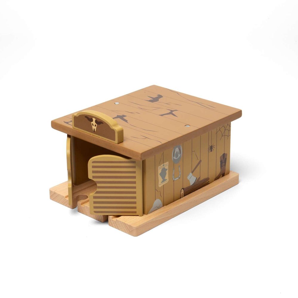 Bigjigs Rail Wooden Saloon Tunnel - Wild West Accessory for Train Sets, Kids Railway Accessories, Eco Friendly Toddler Toys & Gifts, Made with Sustainable Wood, Age 3 Years Old +