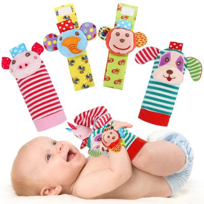Infant Rattle Socks Toys 0 to 36 Months, Baby Wrist Rattle Foot Finder Socks Set, Birthday Holiday Present for Newborn Boy Girl 0/3/4/6/7/8/9/12/18 Months Kids Toddler, Gift Box Package (4A-Red)