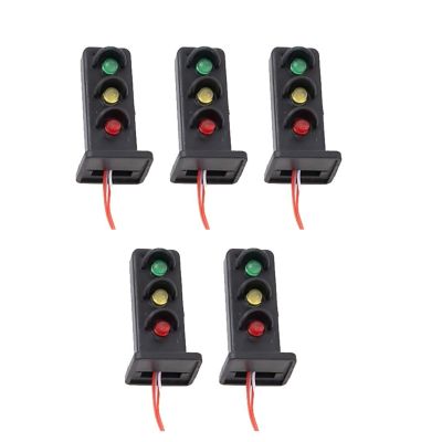 MOUDOAUER 3-Lights Traffic Light Signal Light, Decoration Light Black Post Lights for Train Building Scenery Layout, 1:87 Scale, 5Pcs