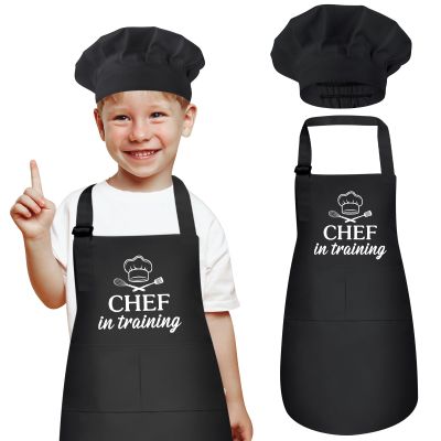 XLSXEXCL Kids Apron and Chef Hat Set, CHEF in training Apron Adjustable Child Aprons Chef in Training Funny Aprons with 2 Pockets for Boys and Girls (Black)