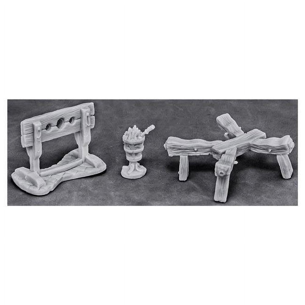 212 Main Bones - Torture Equipment 1 W3
