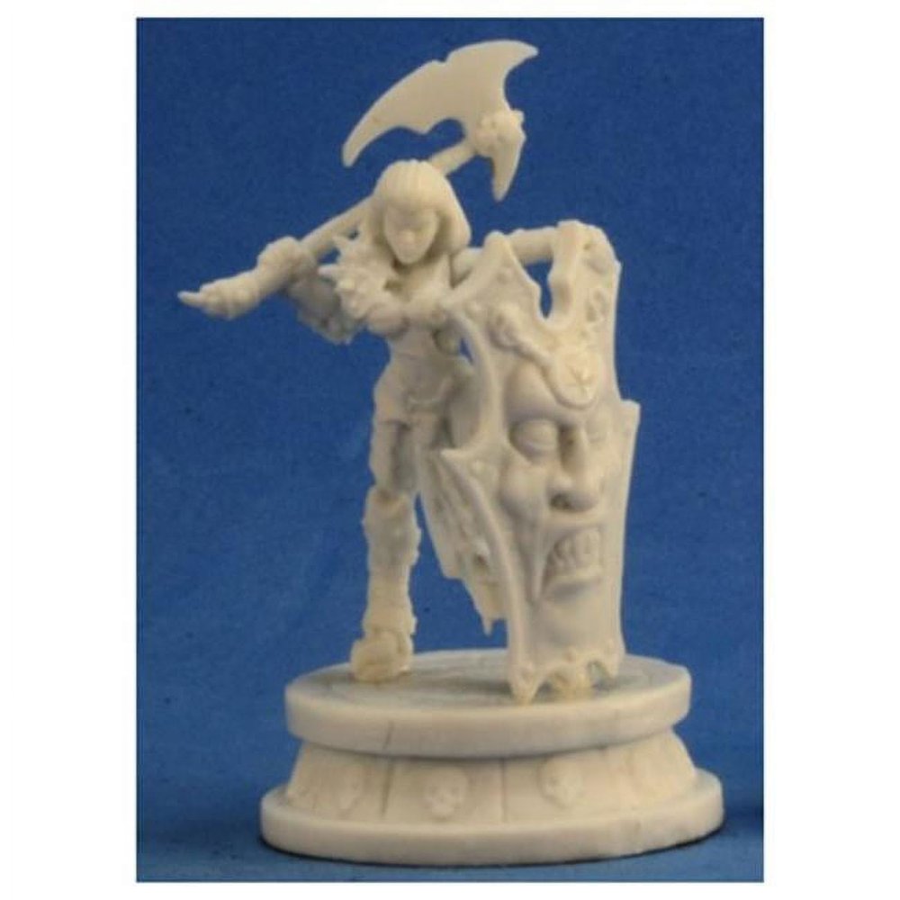 212 Main Bones Female Antipaladin Miniature Reaper