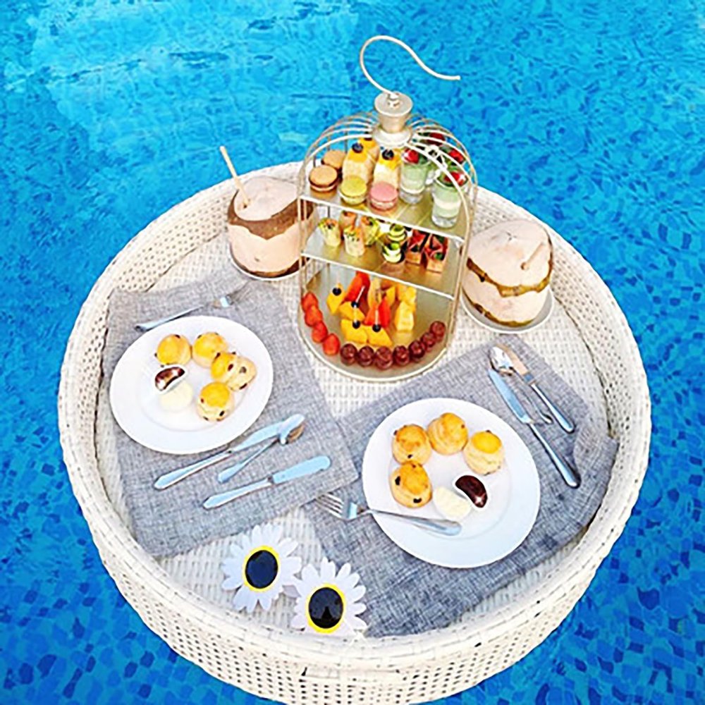 Gtzly Round Rattan Woven Serving Tray Rattan Floating Breakfast Tray with Handles, Swimming Pool Floats, Essential Floating Food Tray for Pool Activities (Color : White, Size : 80 * 80 * 20cm)