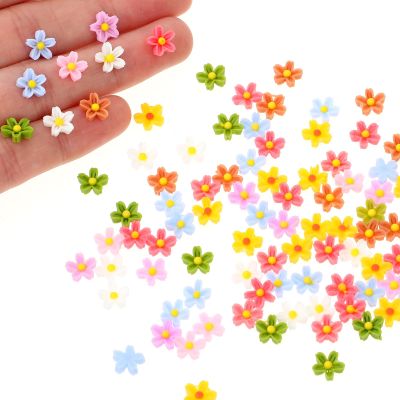 100 PCS Micro Resin Daisy Blooms Flower Beads Garden Miniature Polyresin Flowers Mini Accessories Flowers for Crafts Miniature Flowers for Terrarium Zen Garden Back Garden Micro Landscaping Decoration