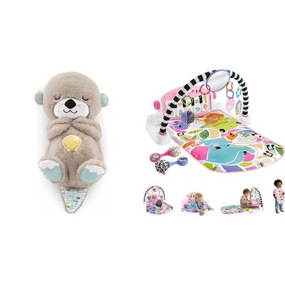 Fisher-Price Baby Gift Set with Otter Plush Sound Machine, Kick & Play Piano Gym, and 2 Maracas