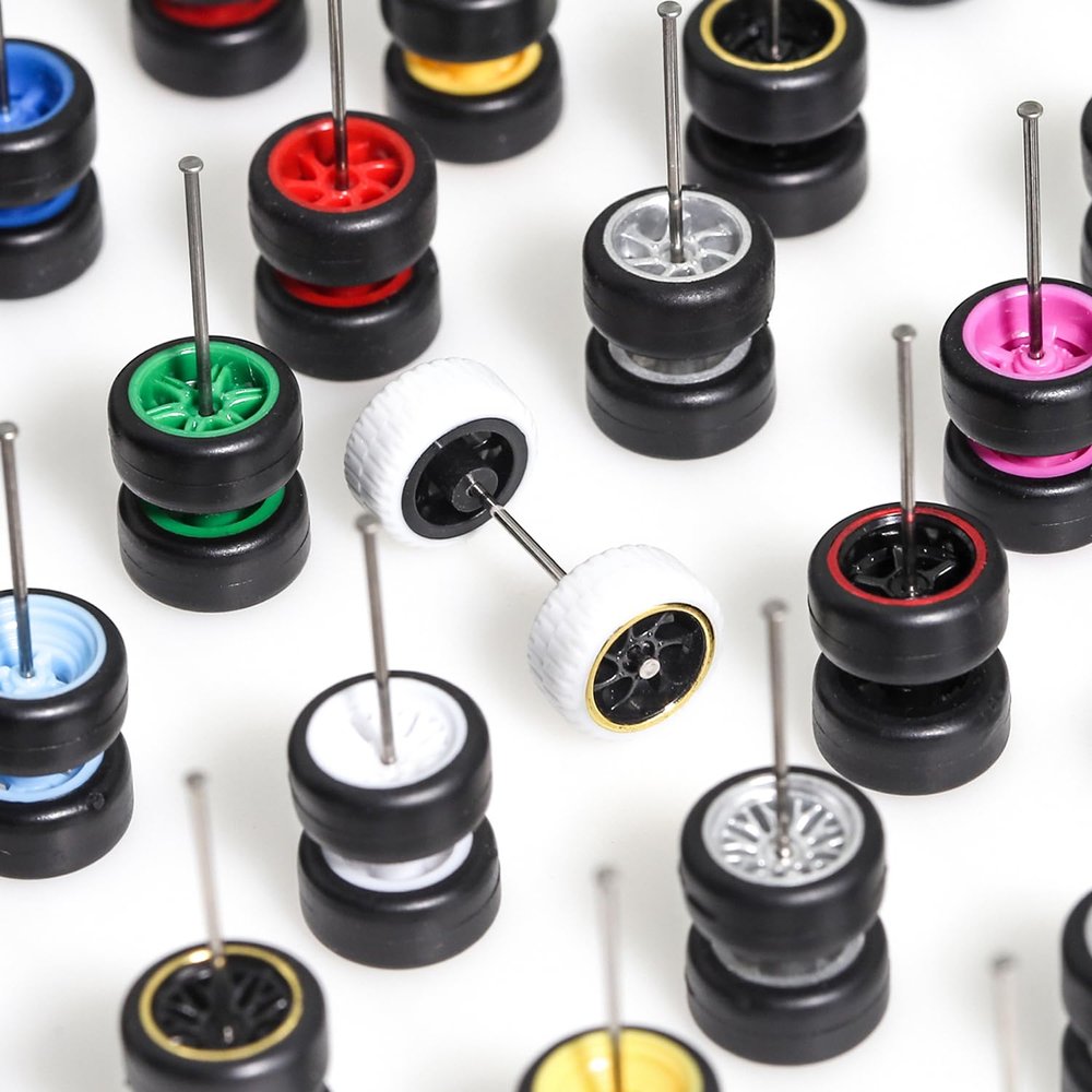 BrickBounty 1/64 Wheels & Tires for Model Cars (10 Sets Packaging), Random Color Rims Tires Set for 1/64 Scale Toy Cars