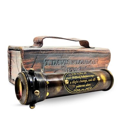 DA Ancein - 5.5 Inch Antique Brass Kaleidoscope Immerse Yourself in a World of Ever-Changing Patterns, Ideal for Collectors and Home Decor with Leather Box
