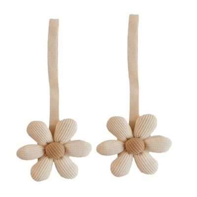 2Pcs White Stylish Flower Pacifier Pendant Fashionable Pacifier Holder Ornament Keep Your Pacifier Secure and Fashionable Gift Soft Cloth Pacifier Leash,Pacifiers, Teethers and Teething Relief