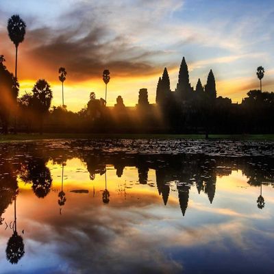 Jigsaw Puzzle Games We Played 1000 Piece Made of Premium Basswood DIY Present in Box Present Wrap Room Mural:Sunrise Discovery of Angkor Wat