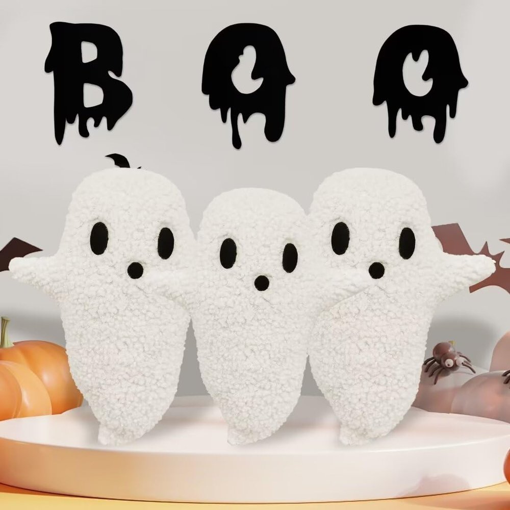 3 Pcs Ghost Halloween Pillows Room DecorationCute Ghost-2 Throw Pillow Decorative Spooky Home Decoration Halloween Bedroom Sofa Couch Supplies
