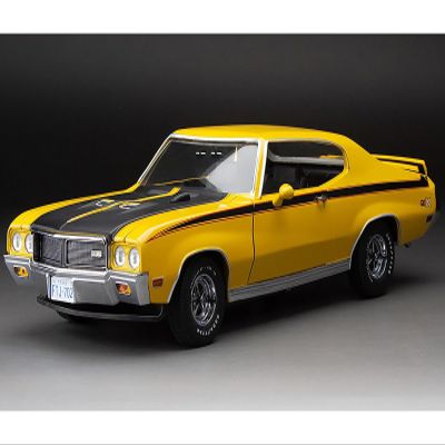 1970 GSX Yellow with Black Stripes American Collectibles Series 1/18 Diecast Model Car by Sun Star SS-5702