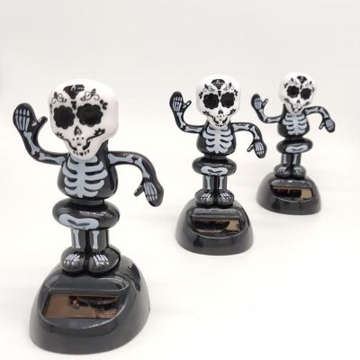 3Pack Dancing Skeletons Car Dashboard Decorations, Halloween Solar Powered Dancing Toys, Skeleton Dashboard Bobble, Halloween Decorations Solar Dancing Bobble Skeleton Shaking Head Figurines