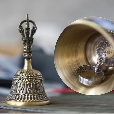 blue-ther Ring in The Bell Magic Tricks 2 in 1 Borrowed Ring Transfer to Bell Phantom Bell Magic Stage Close-up Illusions Gimmicks Mentalism Props for Magicians