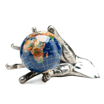 KALIFANO Gemstone Globe in Hand with Vibrant Polished Lapis Ocean and Mosaic Crystal Continents - World Globe with Metal Stand for Office & Home Dcor