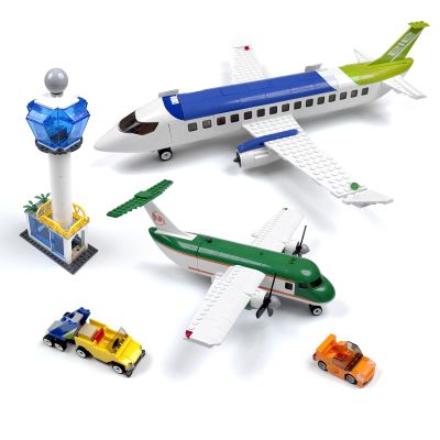 City Passenger Airplane Building Toy Set,With Airport Passenger Terminal,Radar Tower,Luggage Truck,Container Loader And 7 Figures,Aviones 747 Plane Set For Kids 6+ (Passenger Airplane 731Pcs)