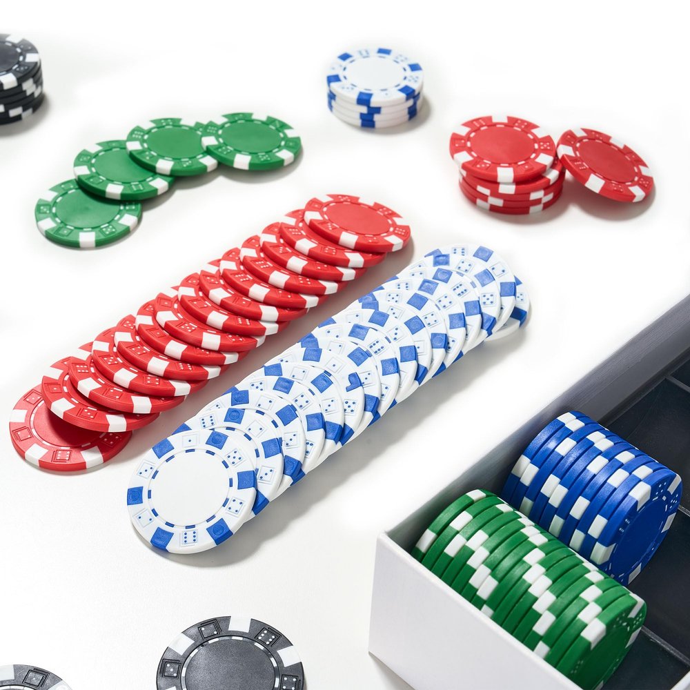 Boyzhood Poker Chips,Poker Set with Aluminum Travel Case,11.5 Gram Poker Chips Set for Texas Holdem Blackjack Gambling. (100Pcs)