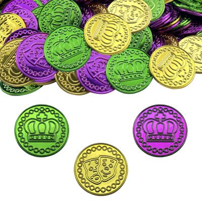 100 PCS Mardi Gras Coins Set-Assorted Green Purple Gold Mardi Gras Plastic Coins Set for Mardi Gras Theme Props Parade Table Decoration & Party Favors