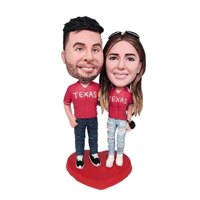 Custom Bobblehead Figurines of Couple in Texas Shirts 6 inches Toy for Private Collectibles Sculpture Handmade Clay Figurine