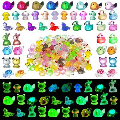 200PCS Luminous Mini Resin Ducks Tiny Frog Flamingo Glow in The Dark Animals Mushroom Rabbit Dolphin Dollhouse Landscape Garden Micro Dcor Aquarium Potted Figurine Turtle Lizard DIY Hide Seek Prank