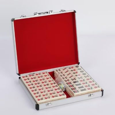 30# Western Style Mahjong Set with Numbers, Ivory, 144 Tiles, Carrying Case