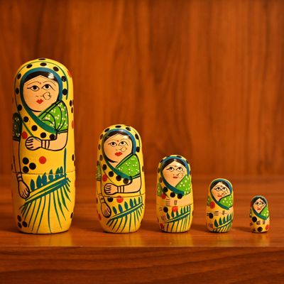 LOVENSPIRE Wooden Nesting Dolls Matryoshka Doll Set of 5 Hand Painted Indian Traditional Kondapalli Toys for Home Table Decor Wooden Stacking Dolls - Gifting Item Golu Dolls (6 Inch)