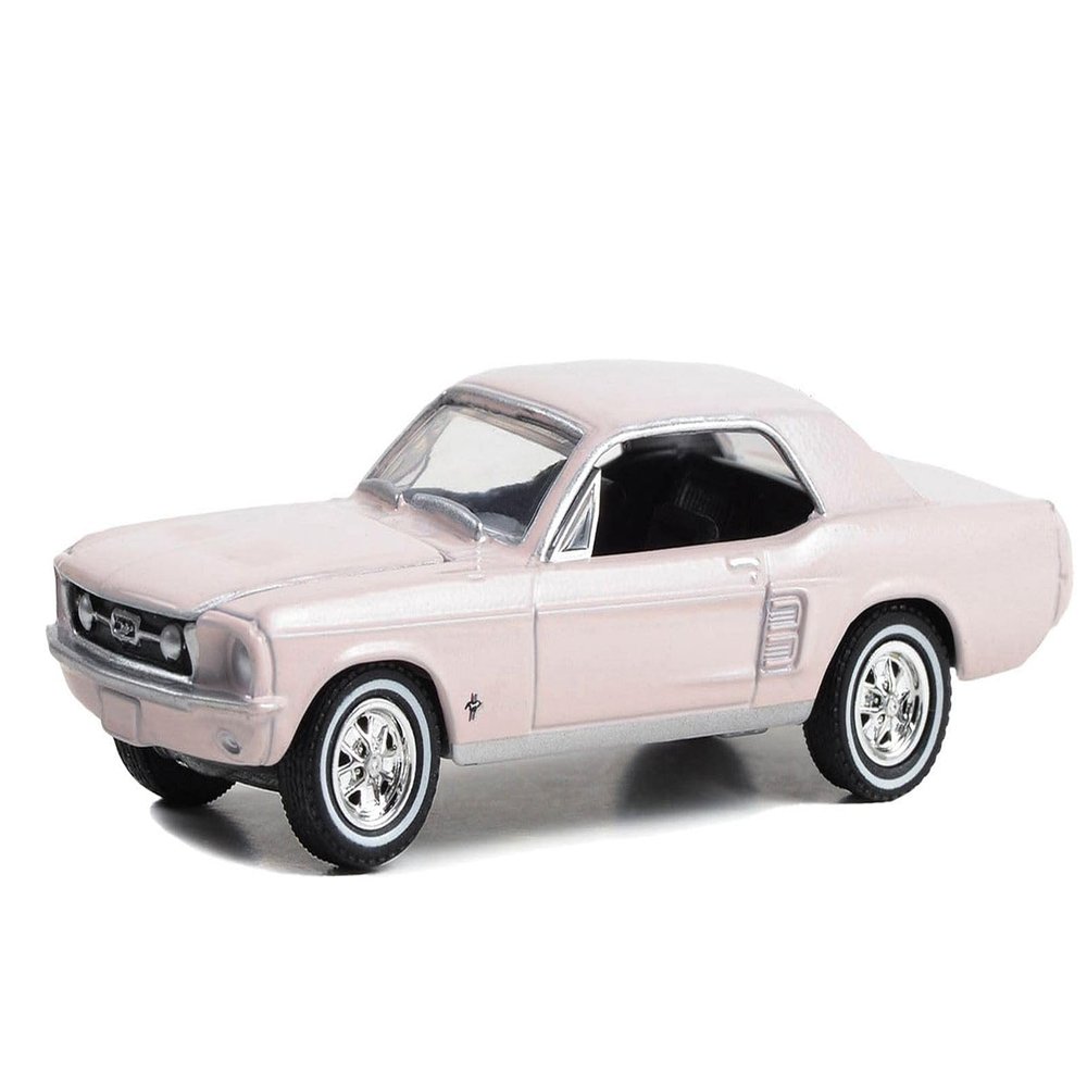 1967 Coupe She Country Special - Bill Goodro, Denver, Colorado Bermuda Sand Hobby Exclusive Series 1/64 Diecast Model Car by Greenlight 30427ac