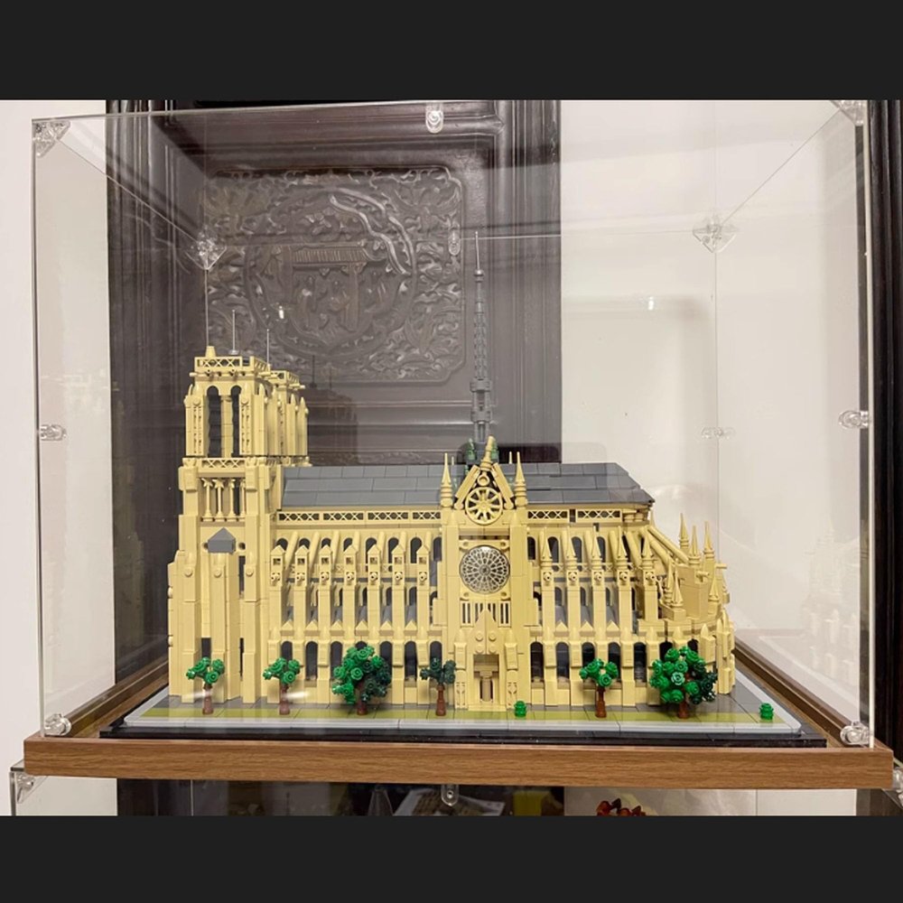 Acrylic Display Case Compatible for le-go 21061 Notre Dame de Paris Model Transparent Dustproof Protection Collection Organizer Storage Cabinet (Display Case Only) (Wooden Base 3mm)