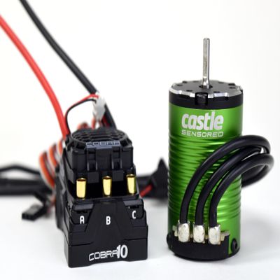 Castle Creations 010-0174-03 Cobra 10, 6S MAX, 25.2V MAX, 8A Peak BEC W/1406-6900KV SENSORED Motor