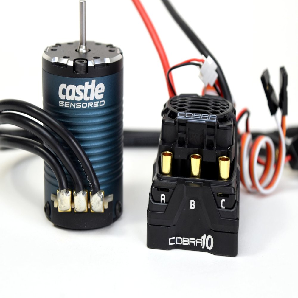 Castle Creations 010-0174-06 Cobra 10, 6S MAX, 25.2V MAX, 8A Peak BEC W/1406-2280KV SENSORED Motor