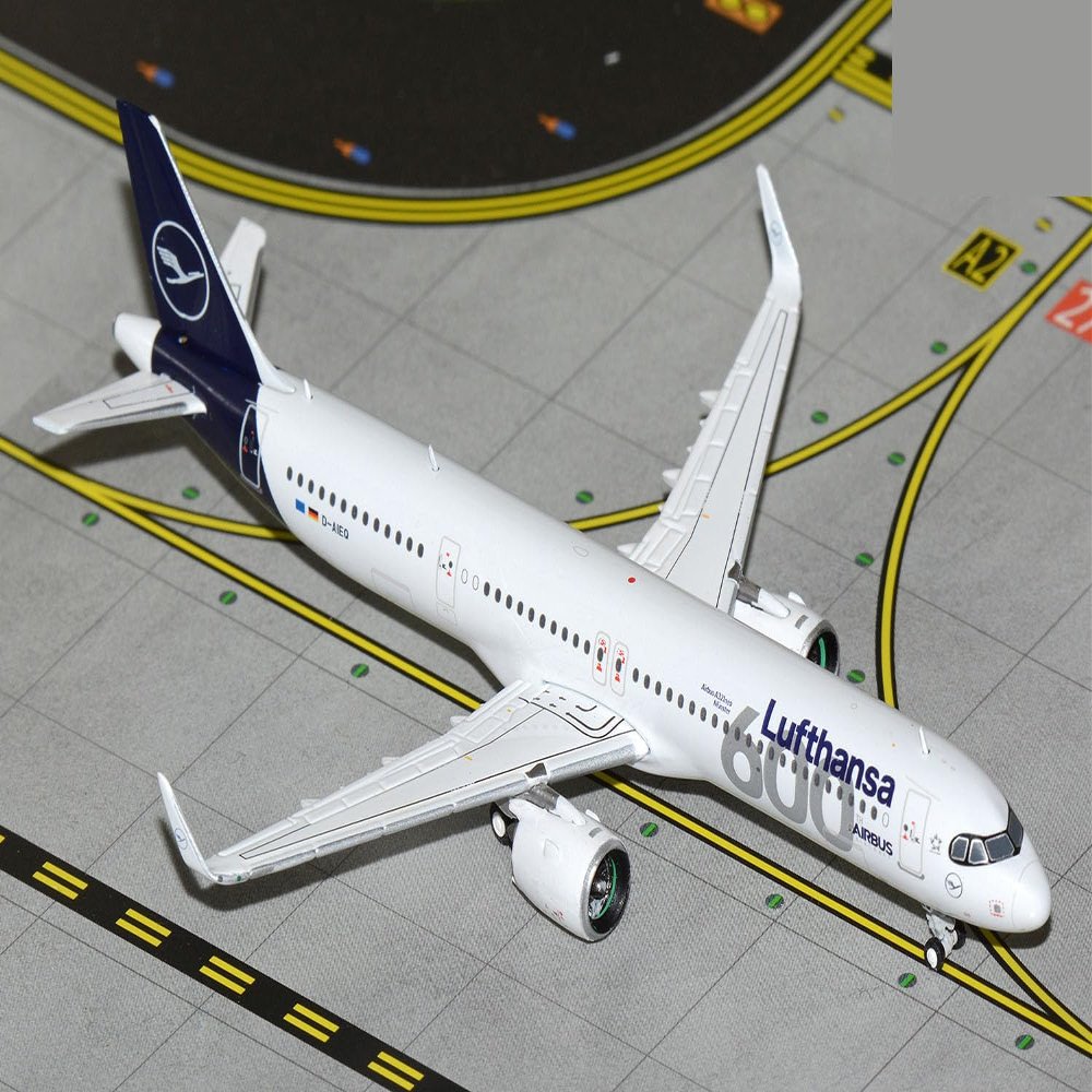 GeminiJets GJDLH2238 Lufthansa Airbus A321neo D-AIEQ; Scale 1:400