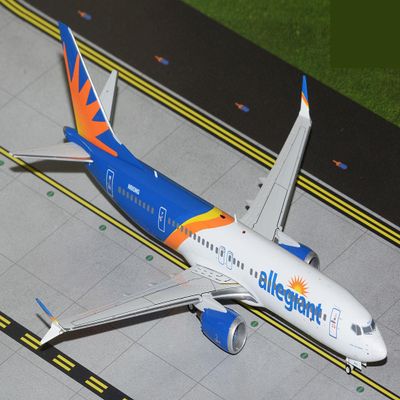 GeminiJets G2AAY1328 Allegiant Air Boeing 737 MAX 200 N810MG; Scale 1:200
