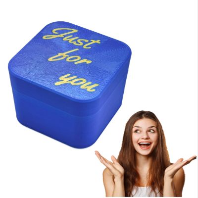 WOPLAY Surprise Finger in a Box,Funny Christmas Gag Gifts for Adults,Perfect Spoof Hand Prank Pop Up Gift with Box for Men (Blue, 1pcs)