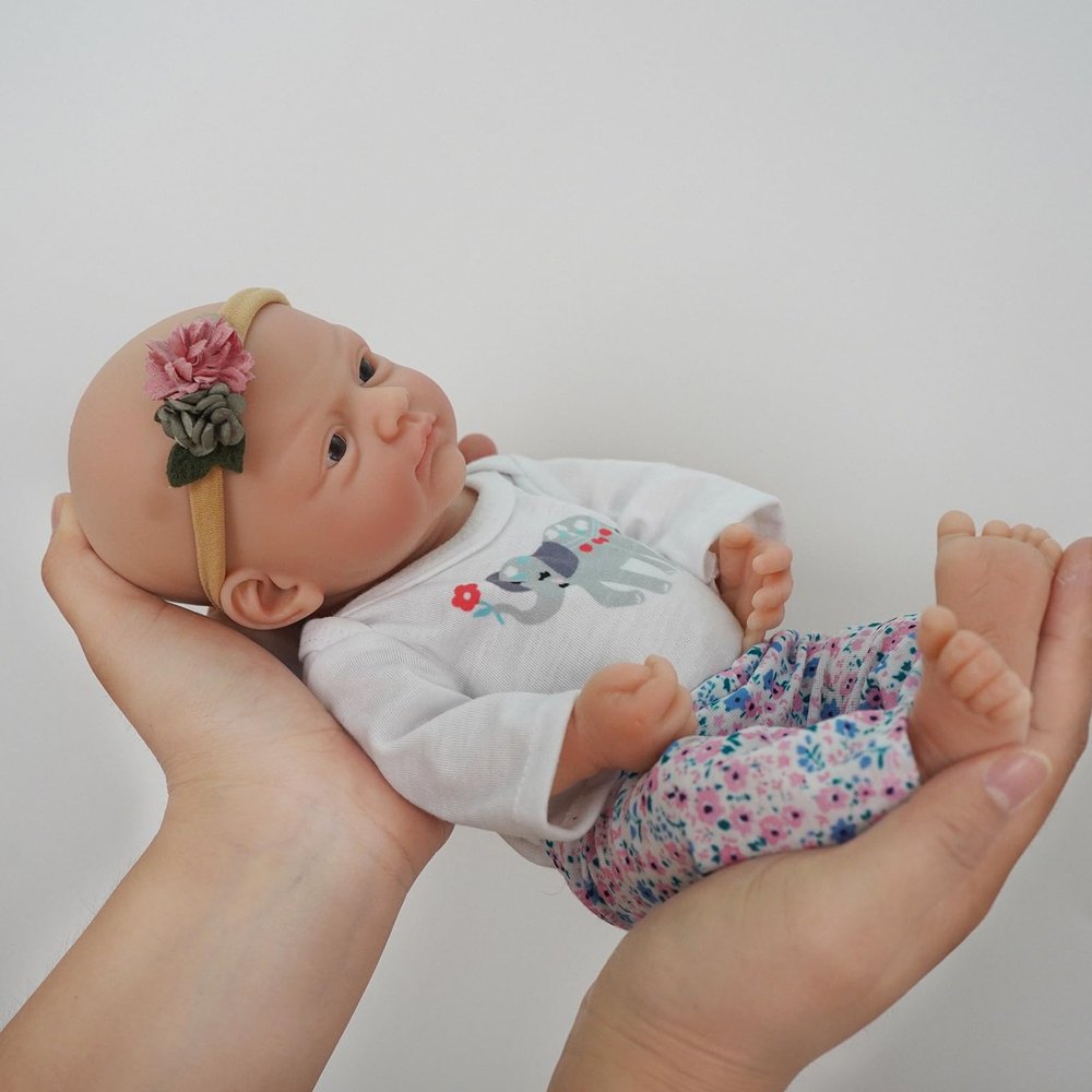 12" Reborn Baby Doll Silicone Full Body Realistic Newborn The Look Real Eyes Open Cute Baby Girl Soft Anti Stress Babies Doll with Clothes Feeding Accessories Set