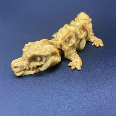 3D Printed Small Crocodile Toys Full Body Joints Movable Indoor Toys Decorative Gifts Desktop Ornaments Gifts for Friends 13cm/5.12in (Gold)
