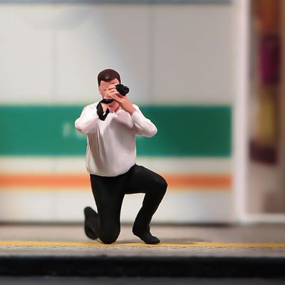 ORIELOAN Photographer Toy Figures, 1/18-1/87 Scale Male Photographer Figurines - Standing & Kneeling Poses, Gray Suit and White Shirt, Painted and Unpainted Options (White - Kneeling - 1/43)