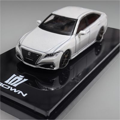 shuicui 1 64 for Toyota Crown Static Alloy Car Model Display Collection Gift Ornaments Desk Collection Display 2.7 Inches(White)