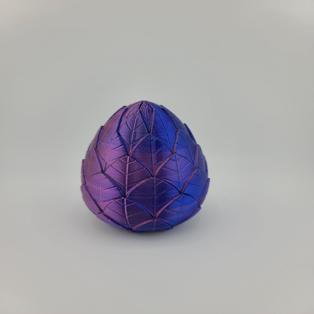 Hatchable Blind Box Leaf Pattern Dragon Egg with Small Dragon (Red-Blue-Green)