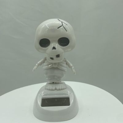 Solar Powered Dancing Car Decoration, ABS Plastic, 14+ Ages (White Skull)