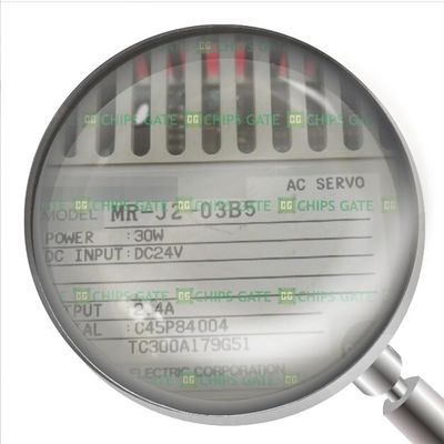 1PCS New servo Motor MR-J2-03B5 MR-J2-03B5