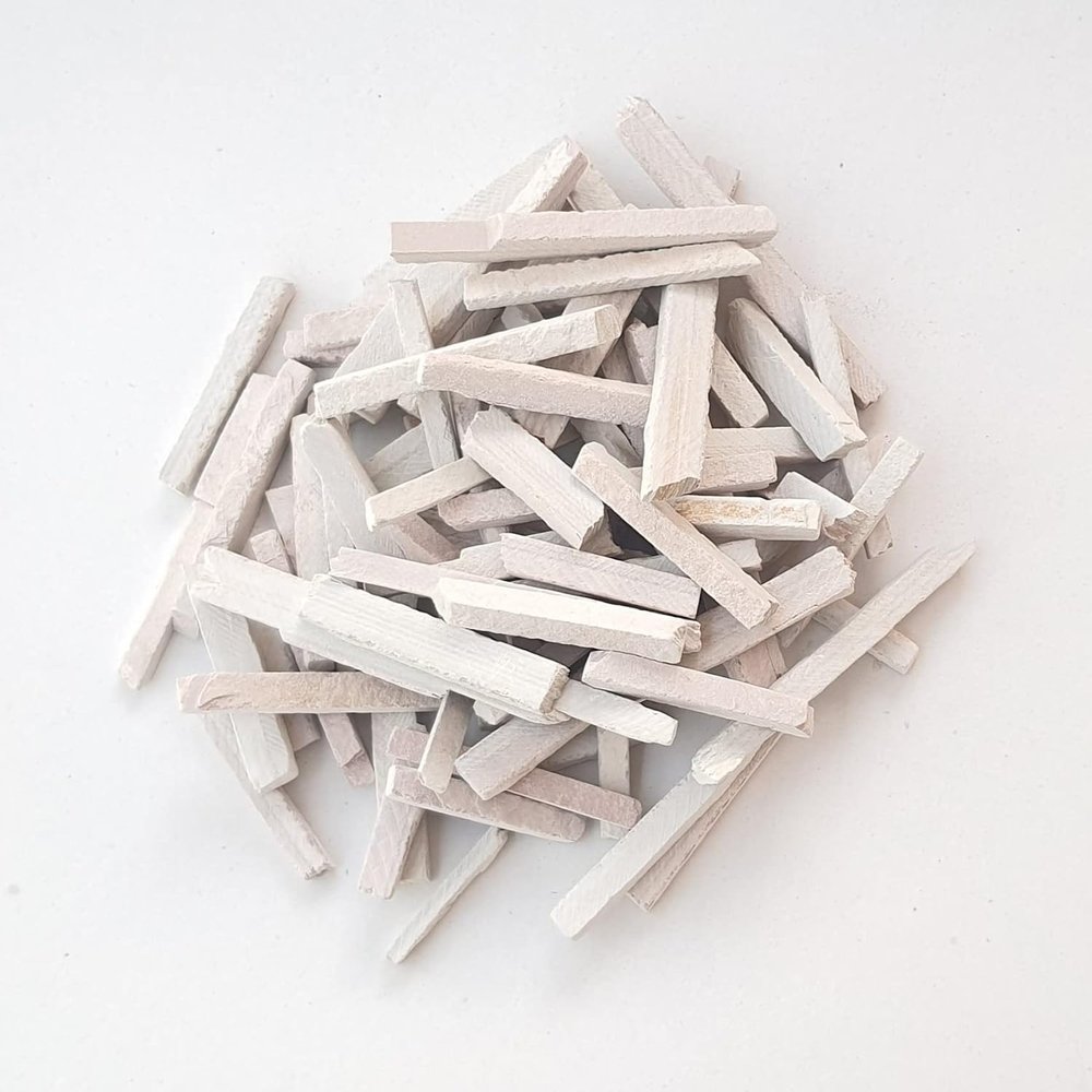 4OUR FAITH Edible Broken Slate Pencils (1000g) - White, Medium, 8*6mm, Unisex, School, Erasable, Writing, Drawing, Sketching, Calligraphy, Journaling, Note Taking, Chalk, Limestone
