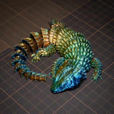3D Lizard Toy, 3D Printed Animal - Fingertip Toys for Autism, Home Office Decor - D-gradient Green, 8.66 IN
