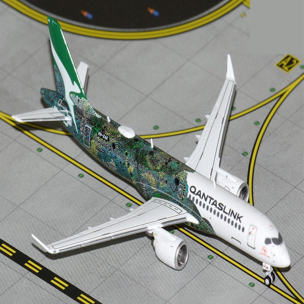 GeminiJets GJQFA2275 QantasLink Airbus A220-300 VH-X4A; Scale 1:400