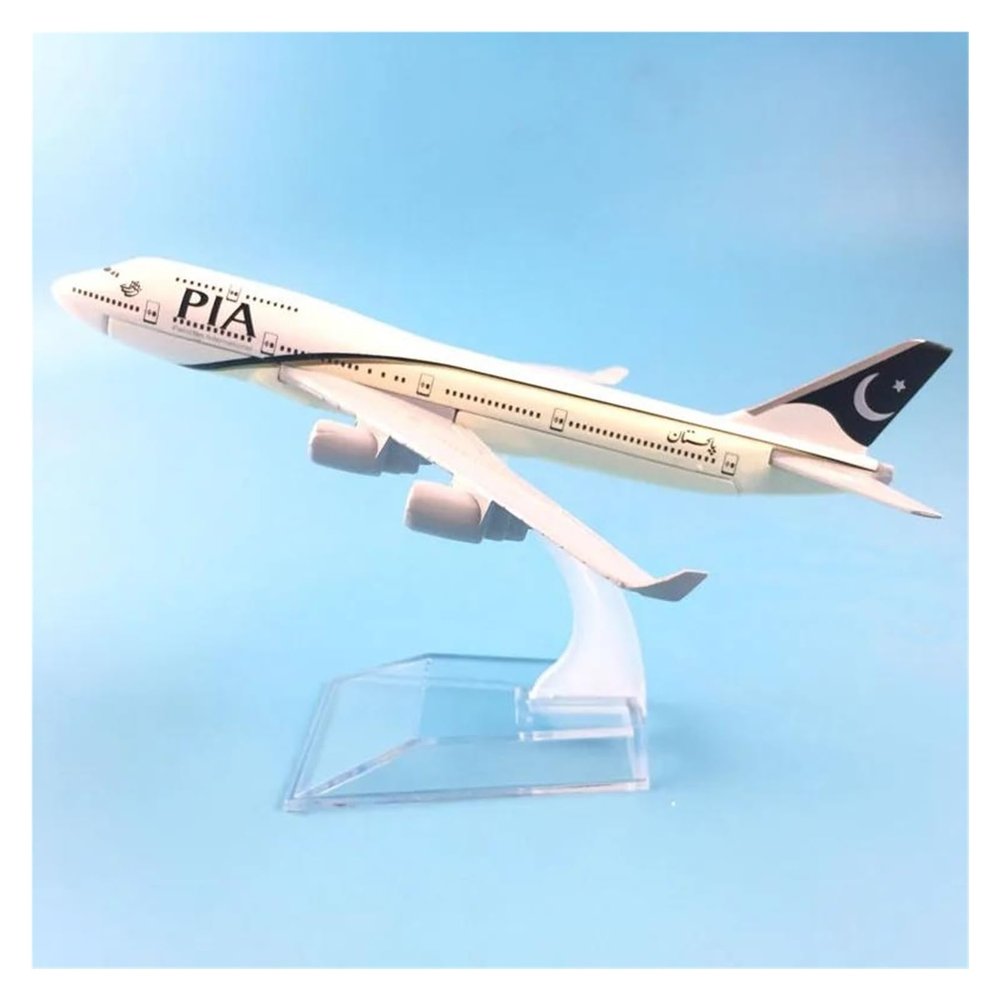 Scale Aircraft 16cm 1/400 for Air Pakistan PIA B747 Aircraft Model Diecast Alloy Metal Scale Plane Model Decoration Office Suitable for Display